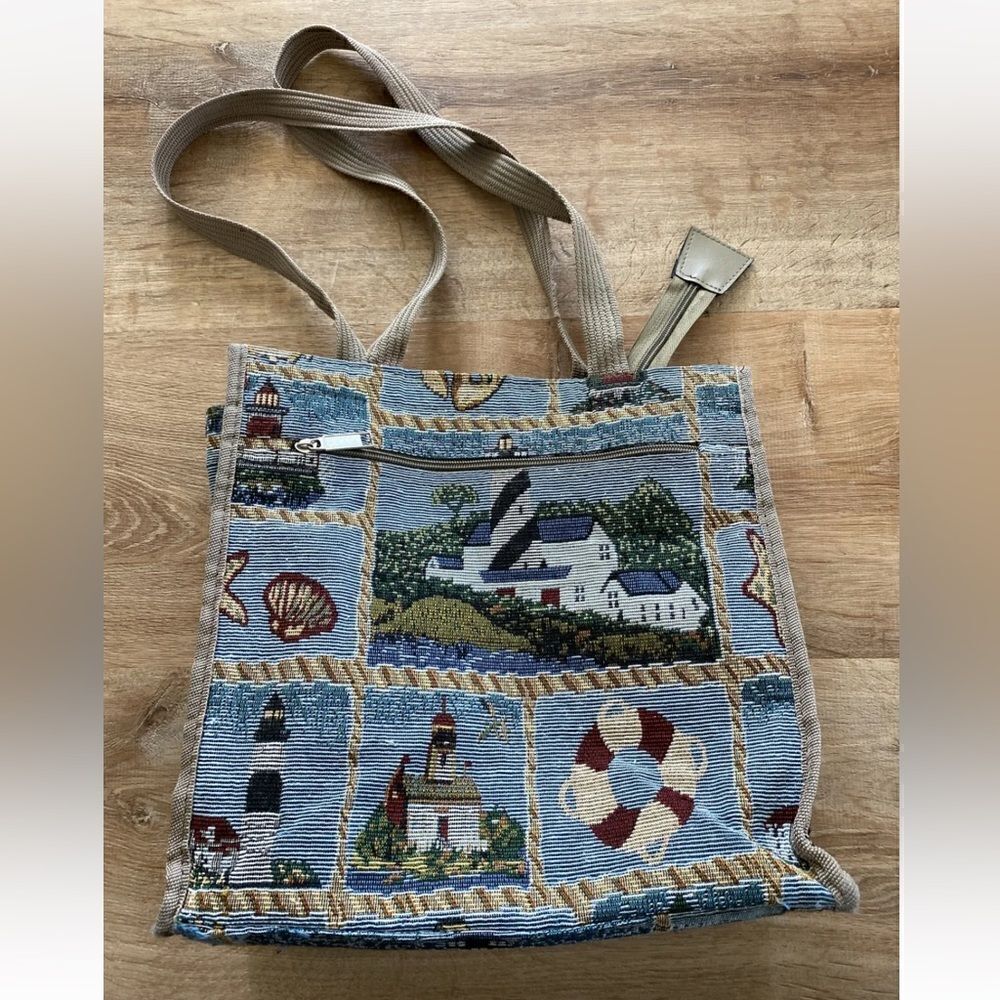 NWOT never used coastal nautical tote with coin purse